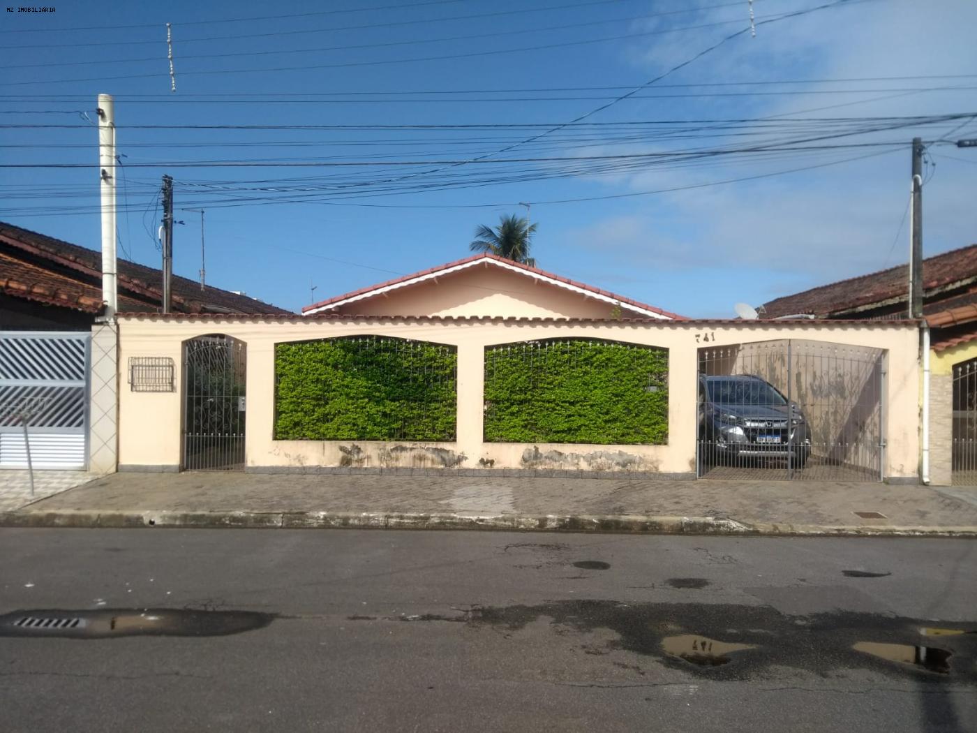 Casa para Venda em Praia Grande / SP no bairro Solemar